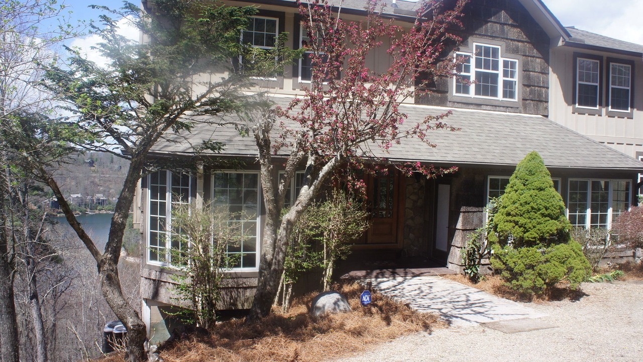 Photo of Outdoor in Glenville