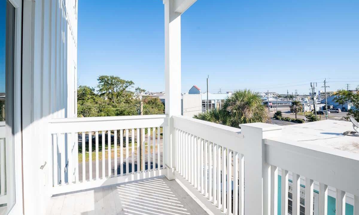 Photo of Patio Balcony in North Carolina Coast