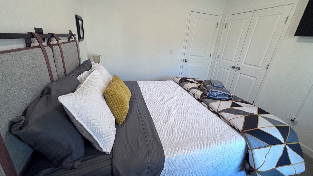 Photo of Bedroom in University Place