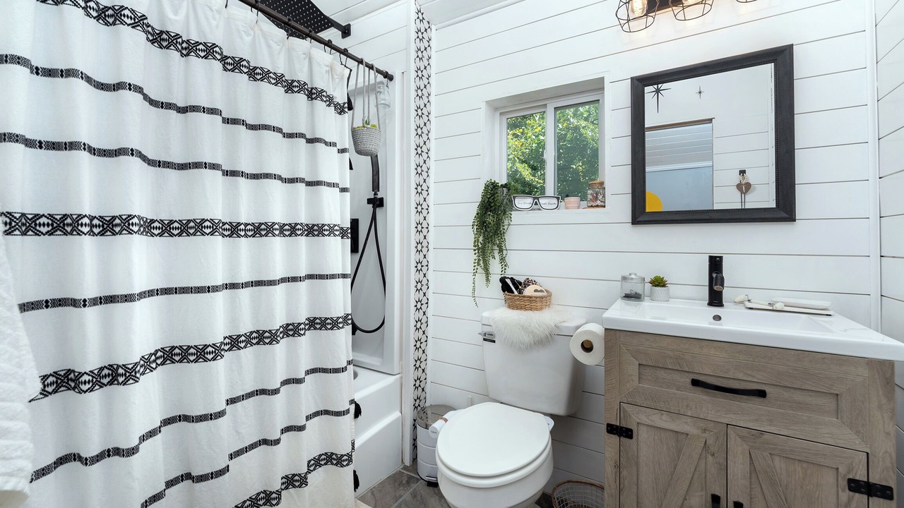 Photo of Bathroom in Spruce Pine