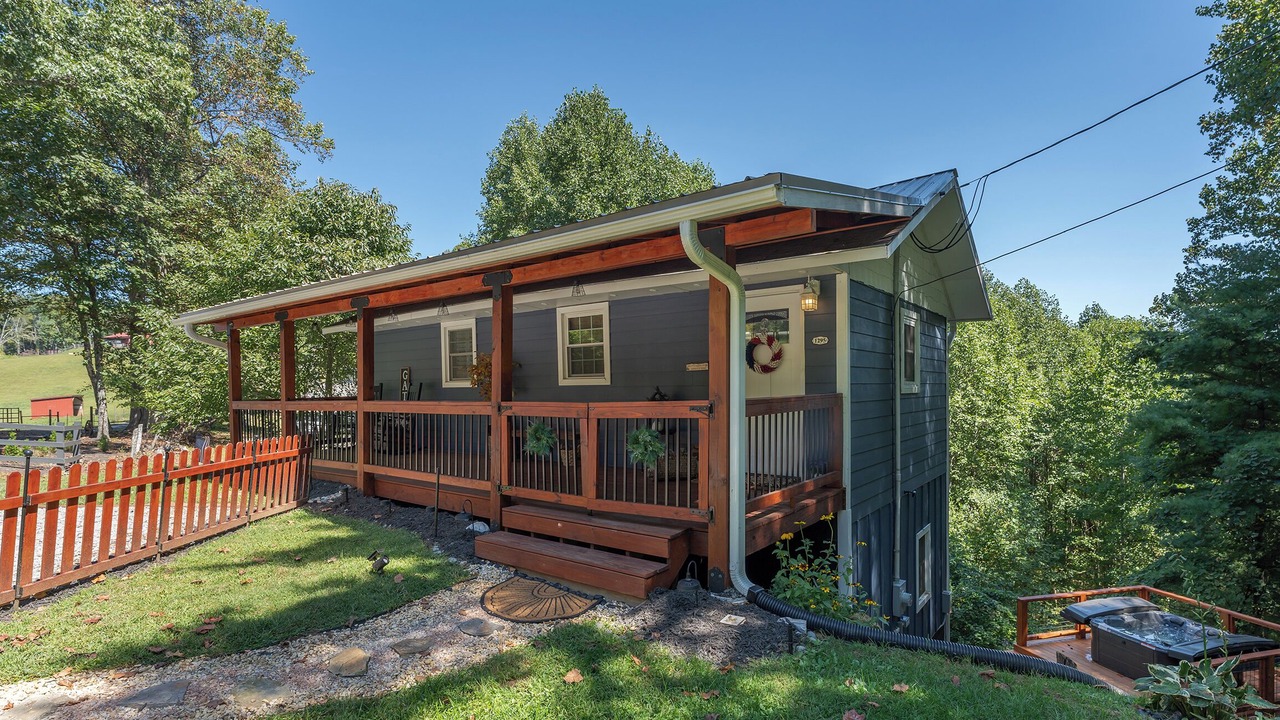 Photo of Outdoor in Spruce Pine