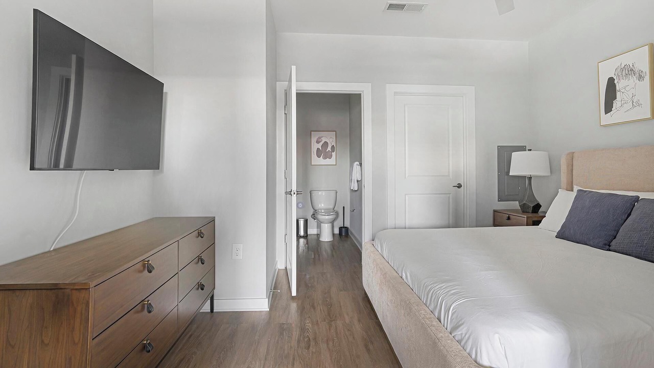 Photo of Bedroom in Downtown