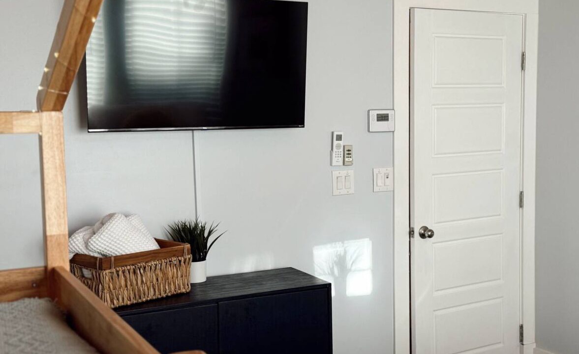 Photo of Bedroom in Bayshore