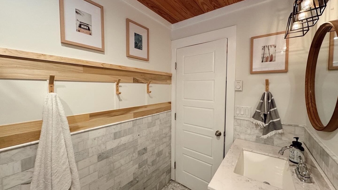 Photo of Bathroom in Bayshore
