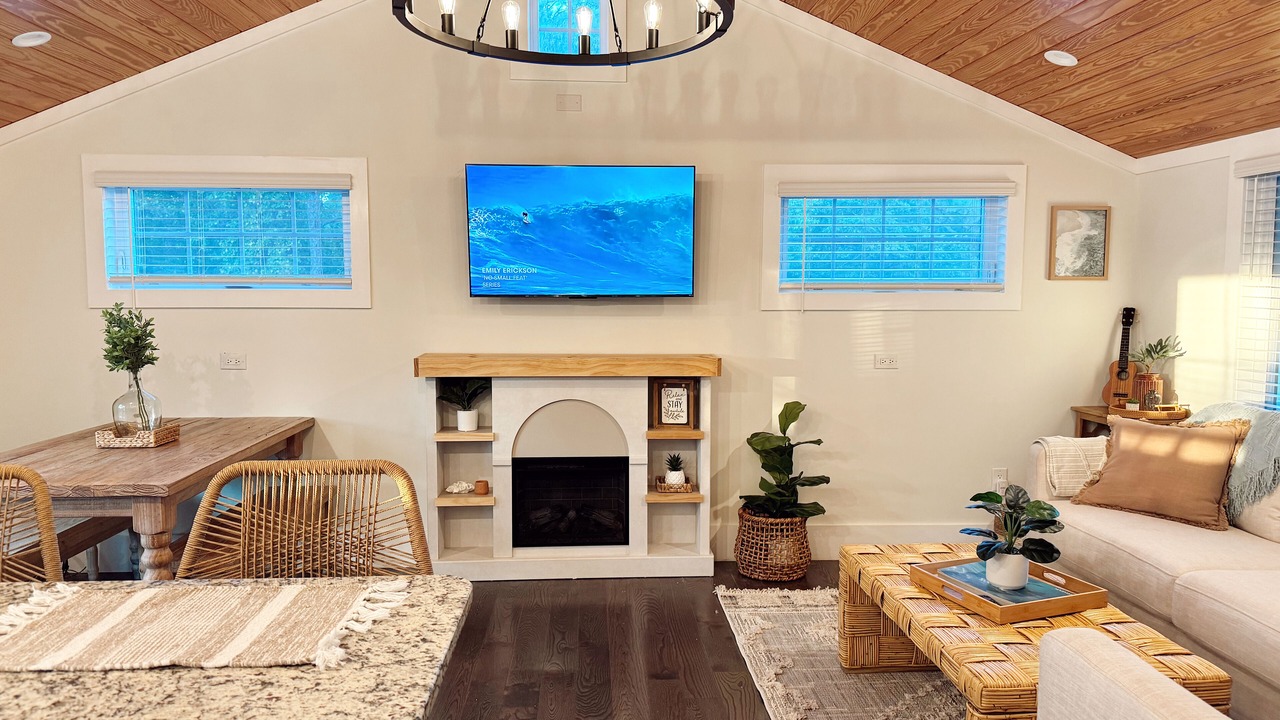 Photo of Livingroom in Bayshore