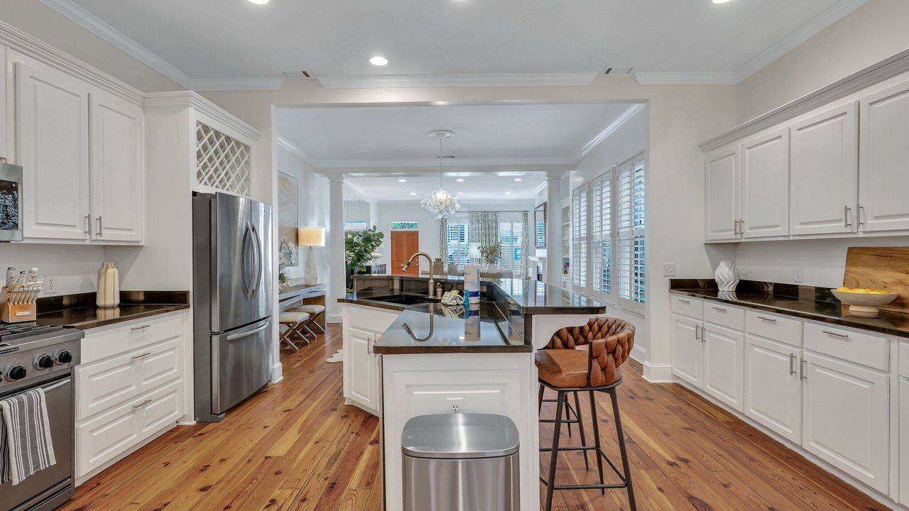 Photo of Kitchen in Historic District - North