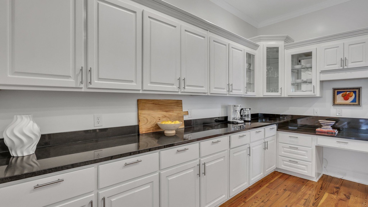 Photo of Kitchen in Historic District - North