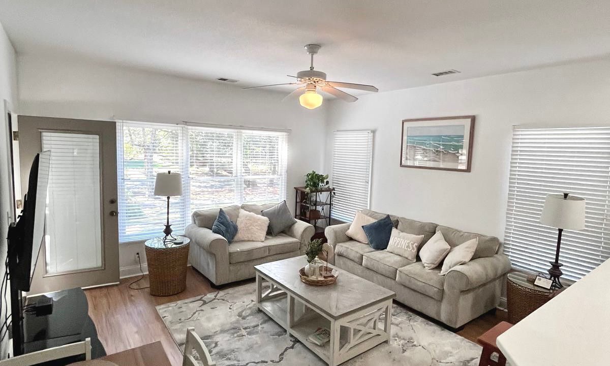 Photo of Livingroom in Sea Trail