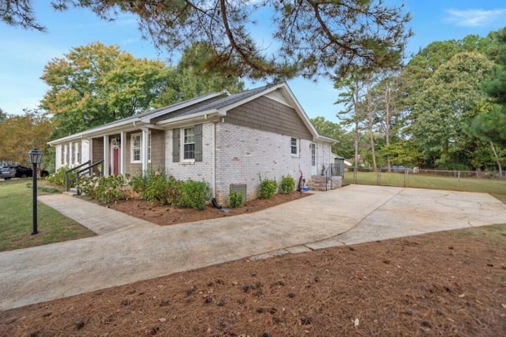 Photo of Outdoor in Matthews