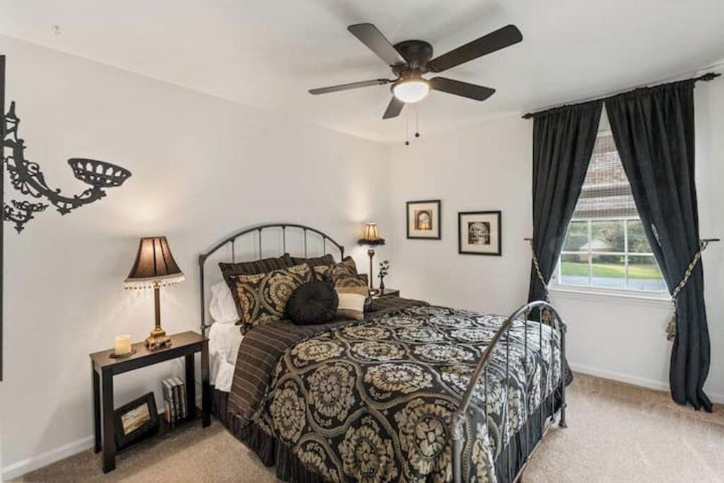 Photo of Bedroom in Matthews