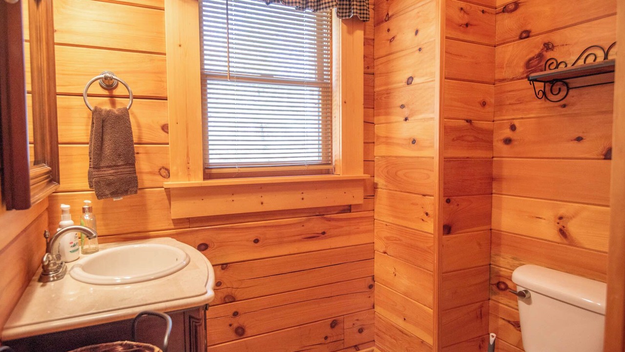 Photo of Bathroom in West Jefferson