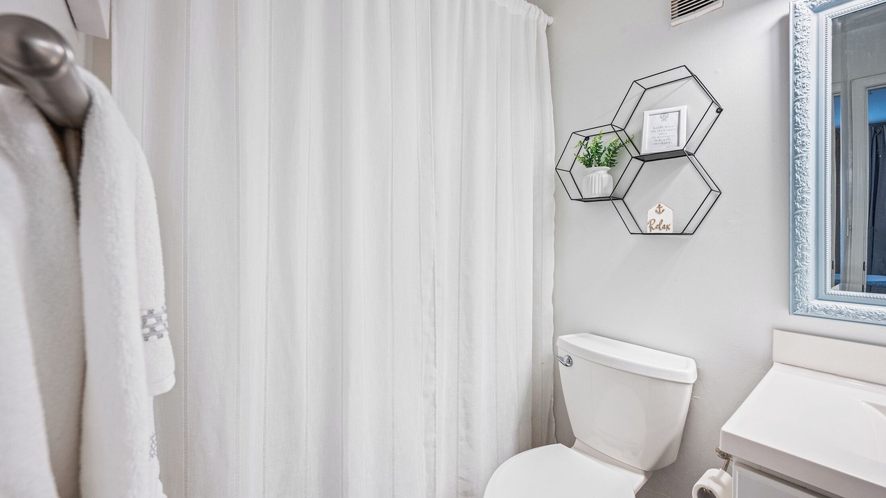 Photo of Bathroom in Palmetto Dunes