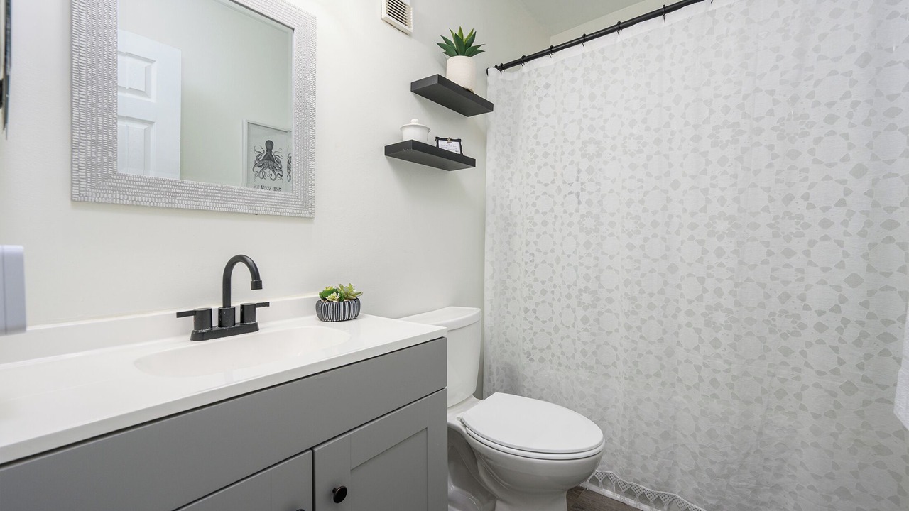 Photo of Bathroom in Palmetto Dunes