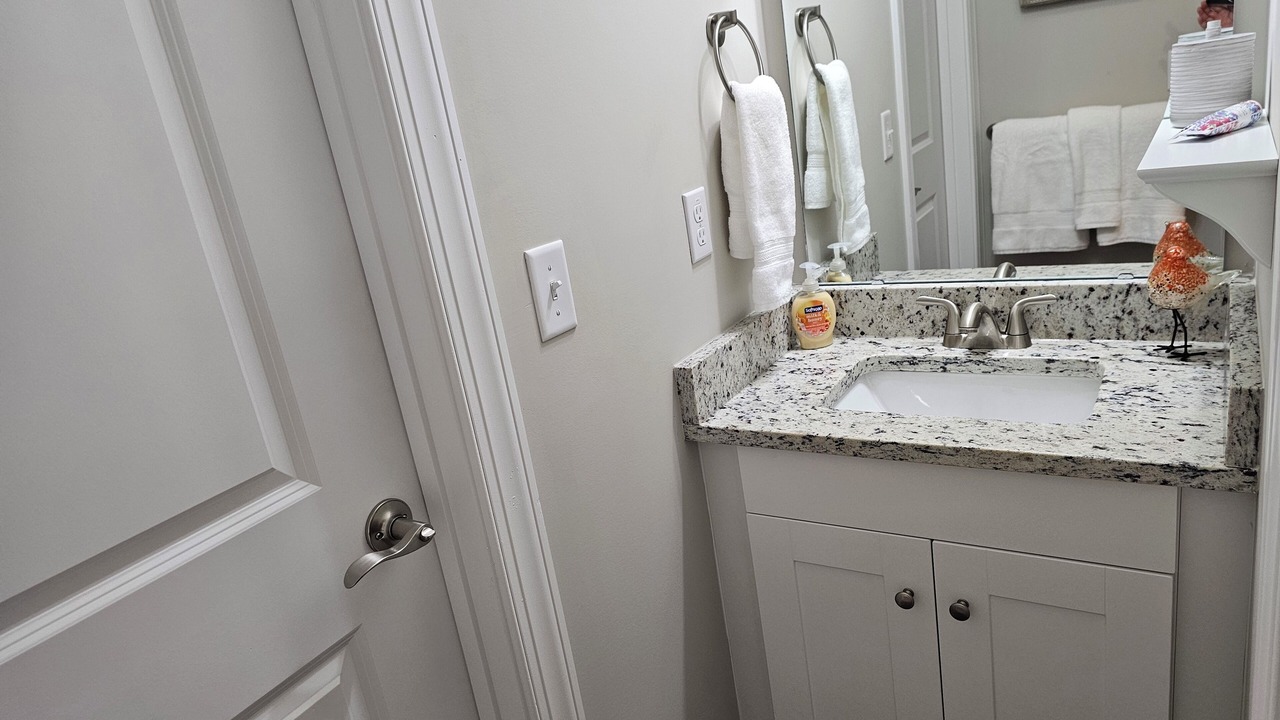Photo of Bathroom in Hickory