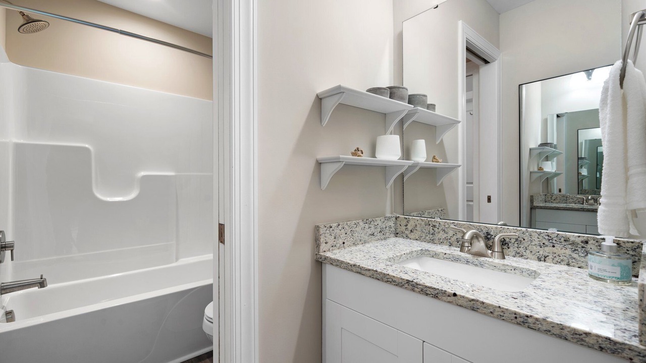 Photo of Bathroom in Hickory