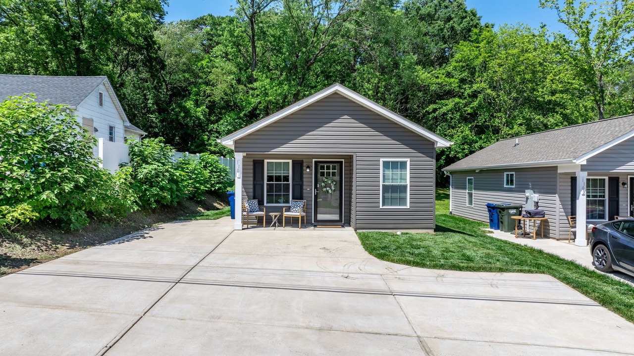 Photo of Outdoor in Hickory