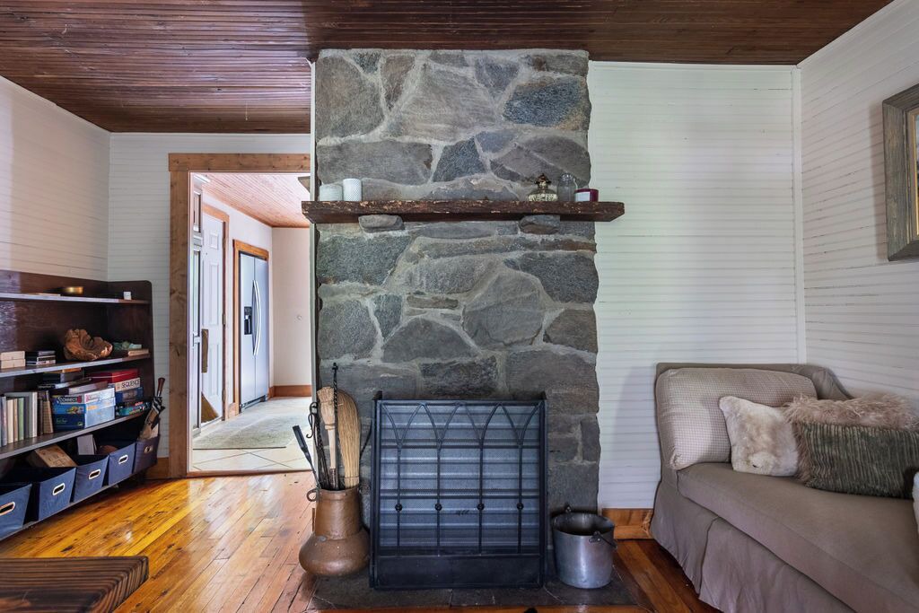 Photo of Livingroom in Celo