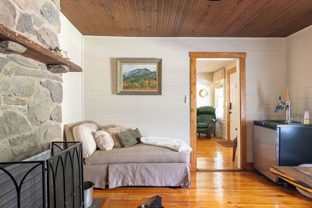 Photo of Livingroom in Celo