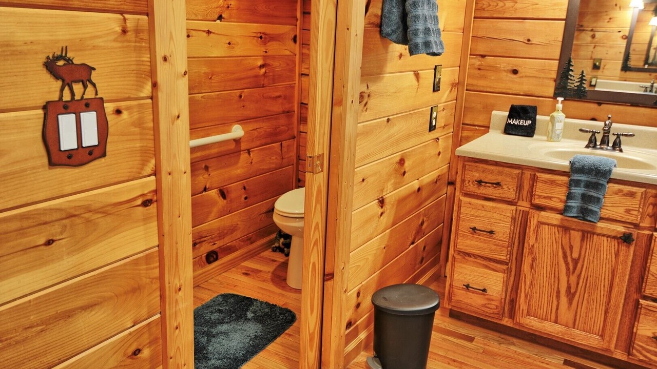 Photo of Bathroom in West Jefferson