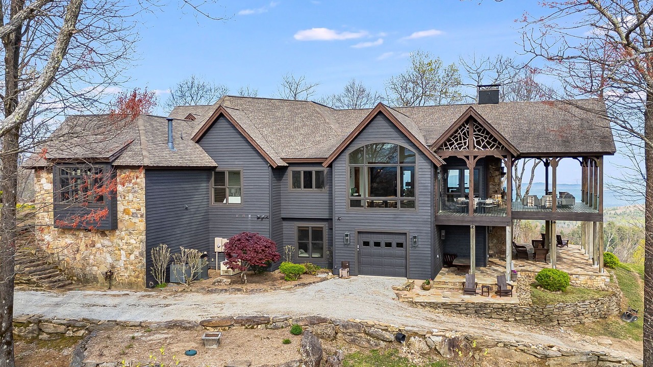 Photo of Outdoor in Sapphire