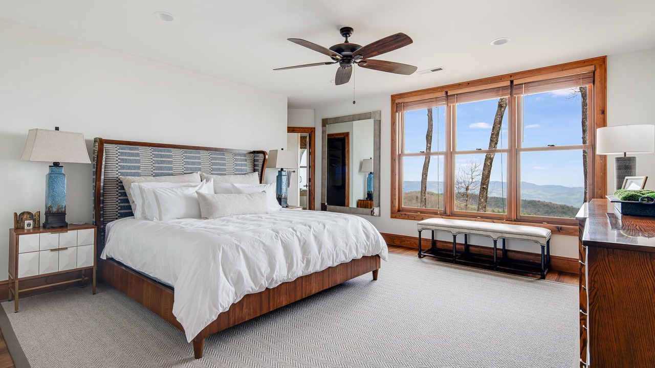 Photo of Bedroom in Sapphire