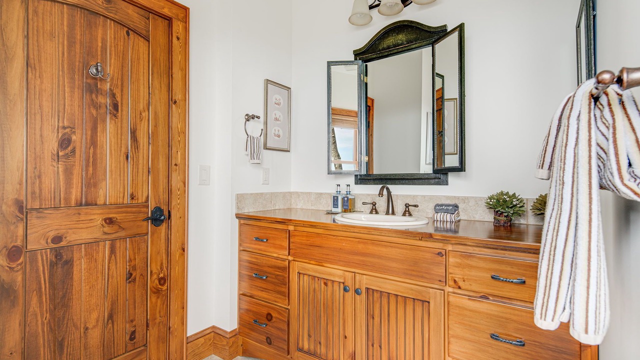 Photo of Bathroom in Sapphire