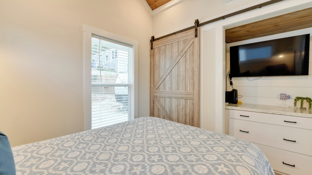 Photo of Bedroom in Sherrills Ford