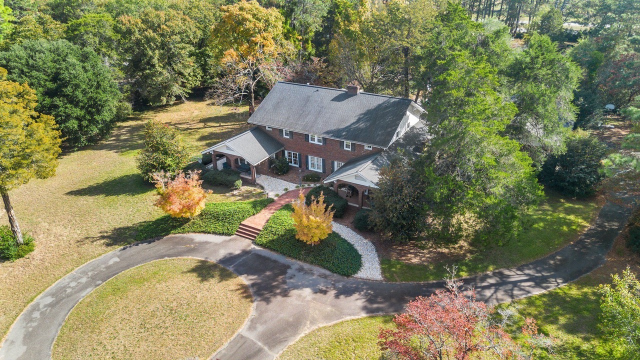 Photo of Outdoor in Lemon Springs