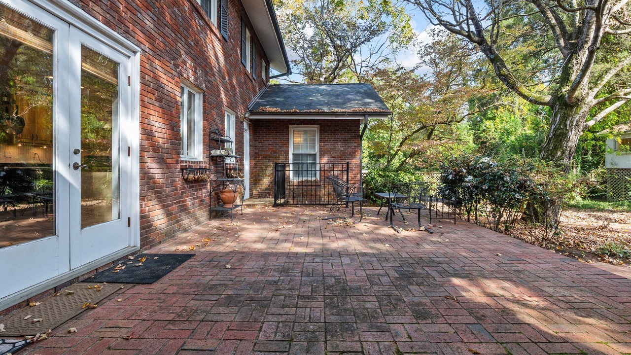 Photo of Patio Balcony in Lemon Springs