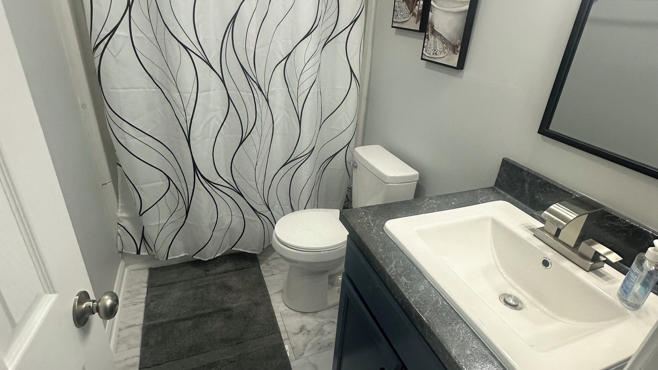 Photo of Bathroom in Cape Fear