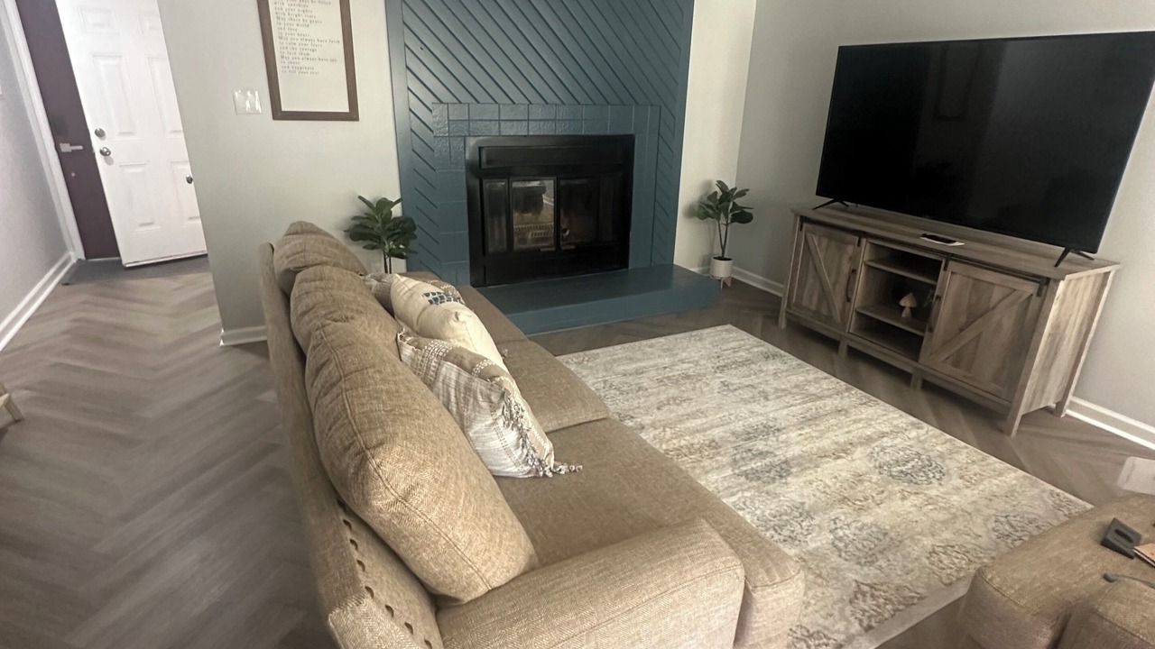 Photo of Livingroom in Cape Fear
