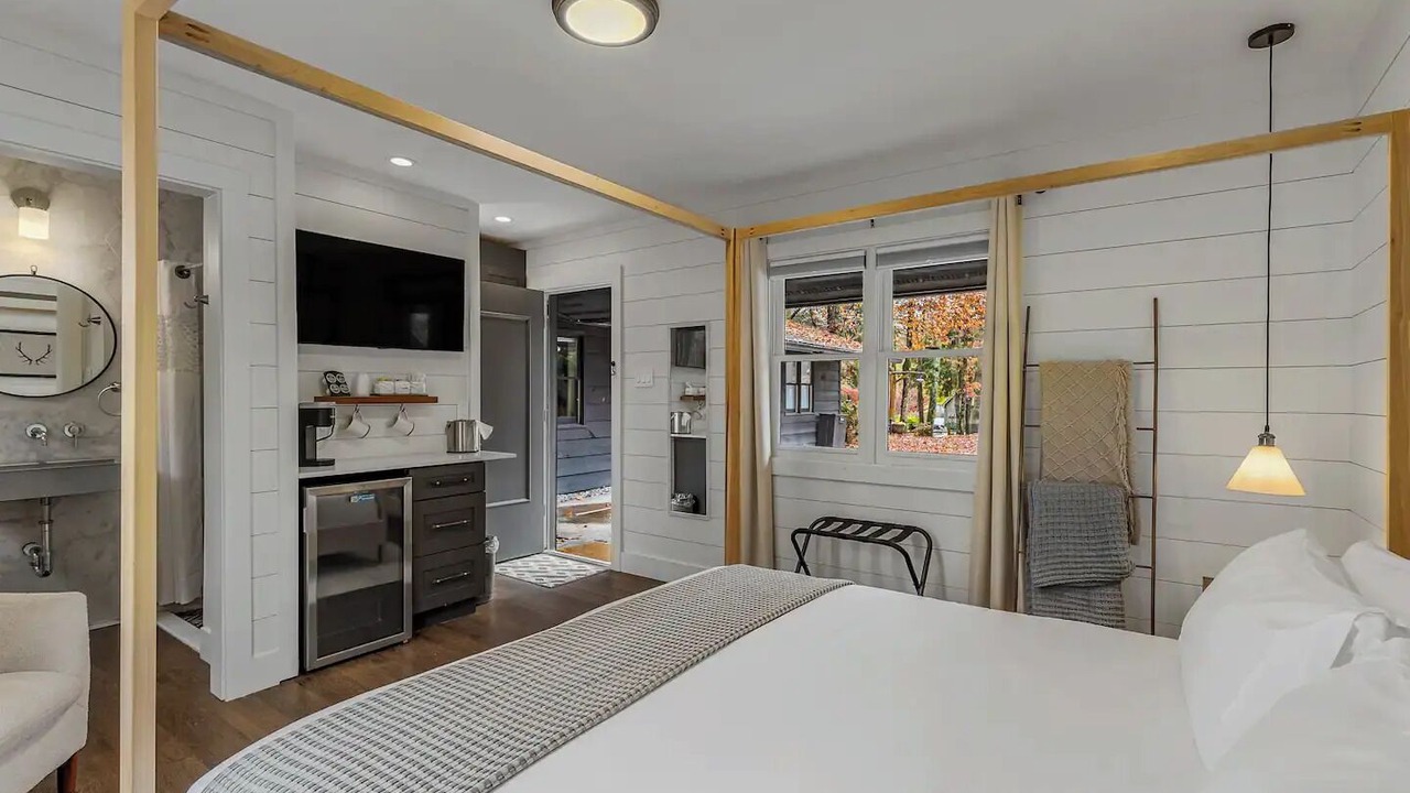Photo of Bedroom in Cashiers
