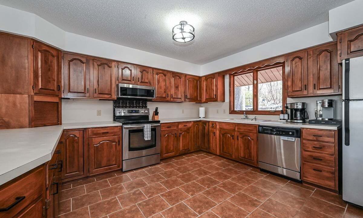 Photo of Kitchen in Barium Springs