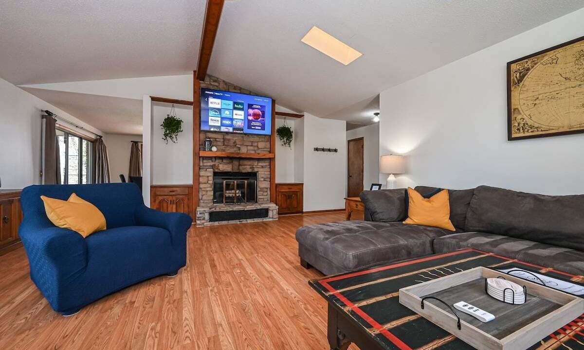 Photo of Bedroom in Barium Springs