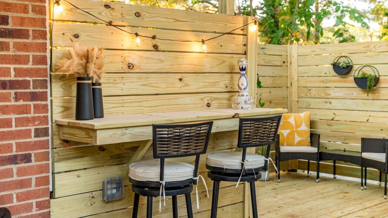 Photo of Patio Balcony in Southeast Raleigh
