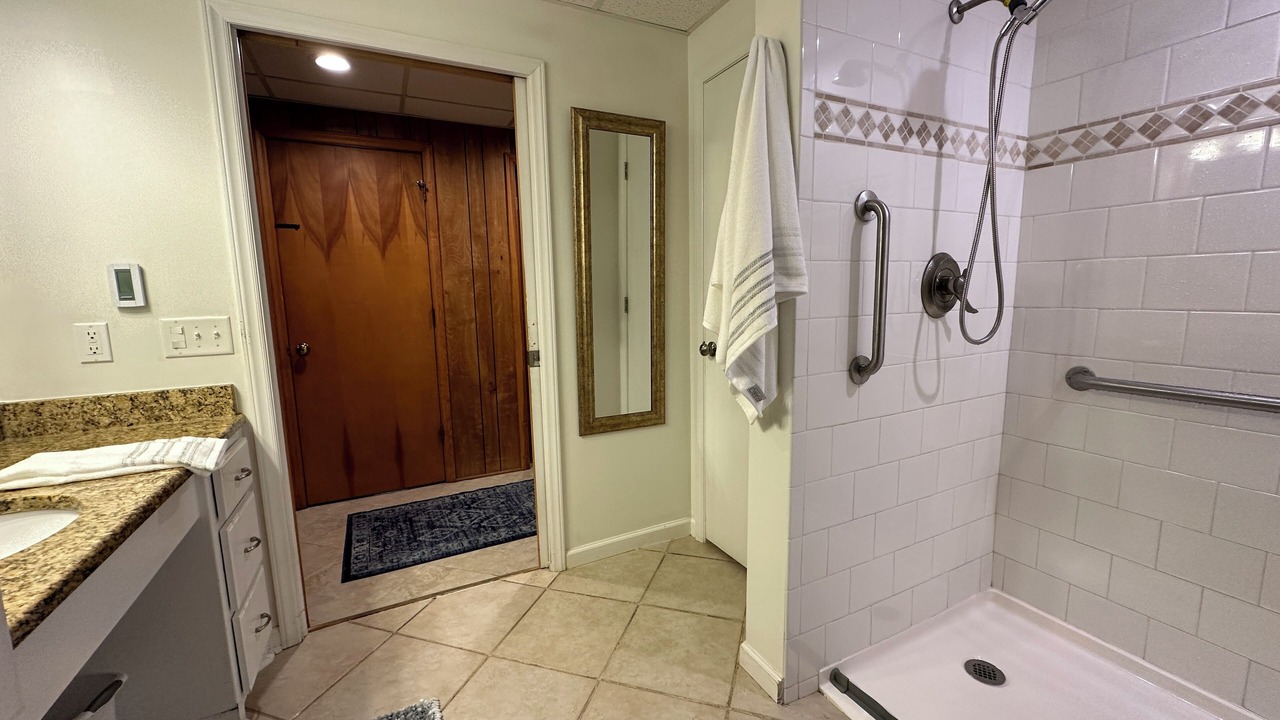 Photo of Bathroom in Olivia