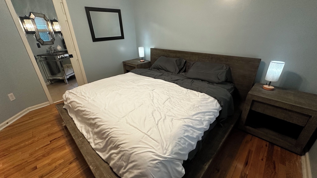 Photo of Bedroom in Southmont