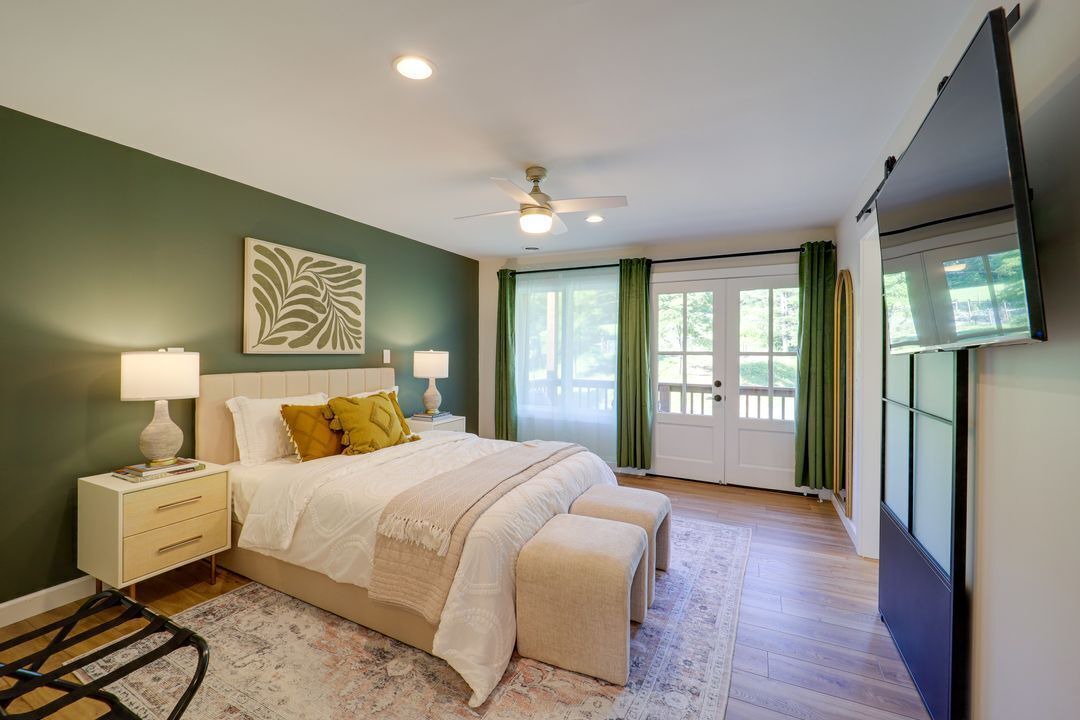 Photo of Bedroom in Bakersville