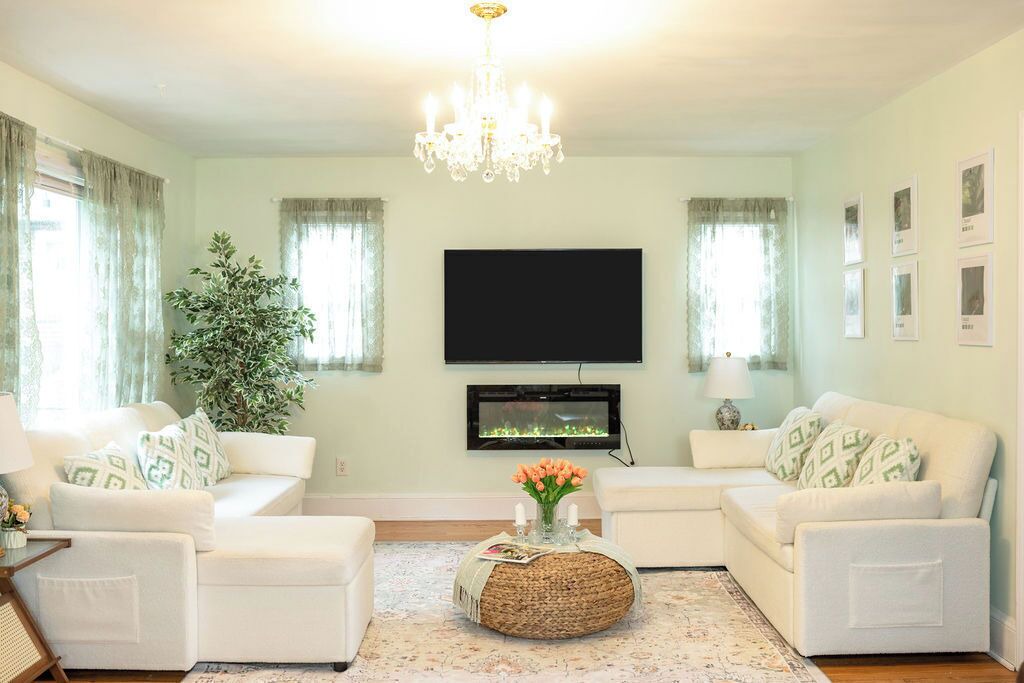 Photo of Livingroom in Greensboro