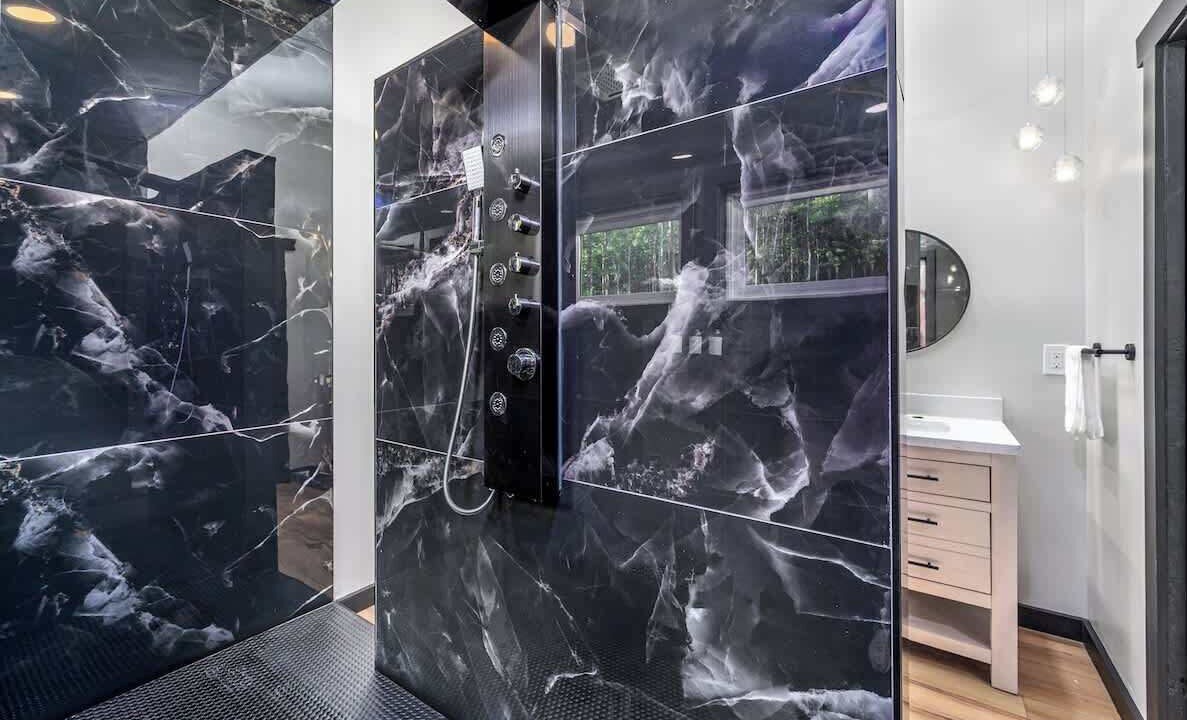 Photo of Bathroom in Bynum