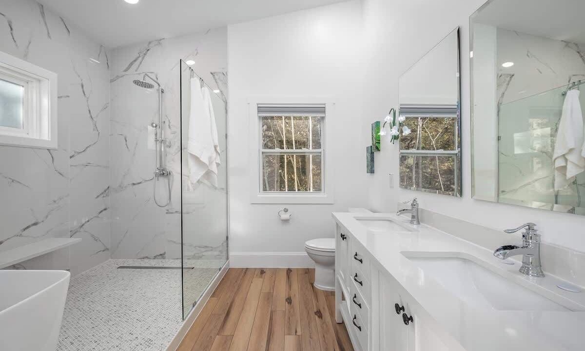 Photo of Bathroom in Bynum