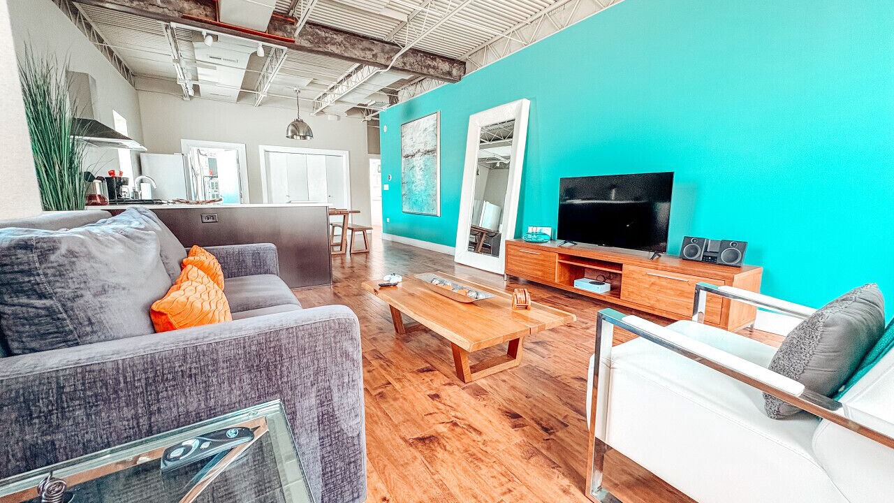 Photo of Livingroom in Downtown Greensboro