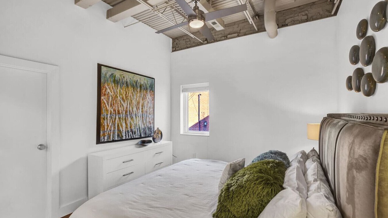 Photo of Bedroom in Downtown Greensboro