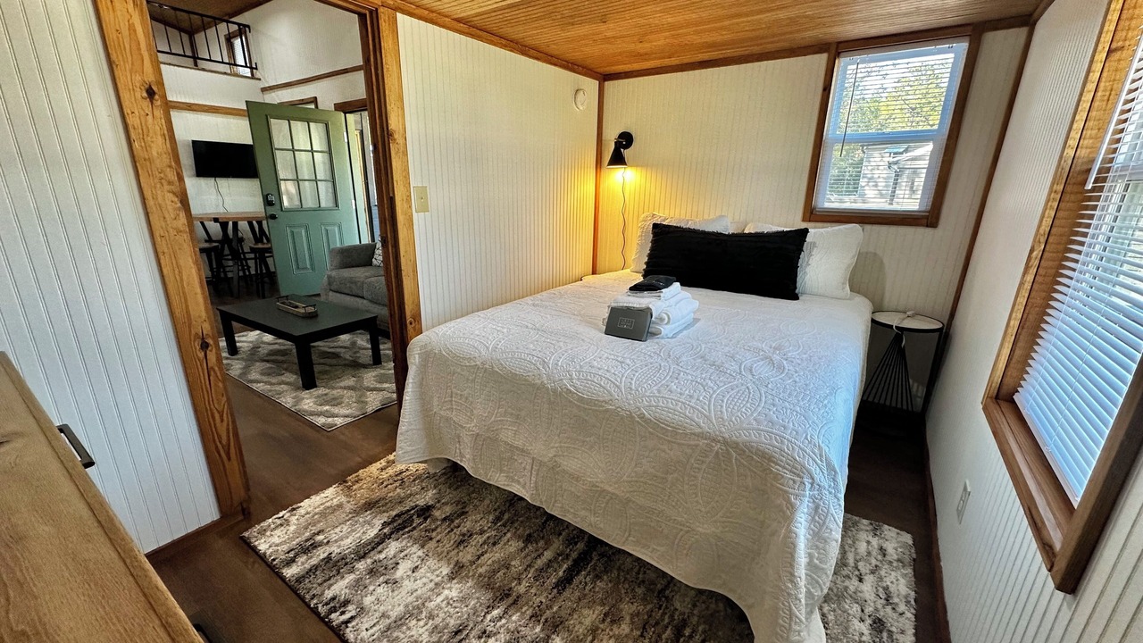 Photo of Bedroom in Lake Waccamaw