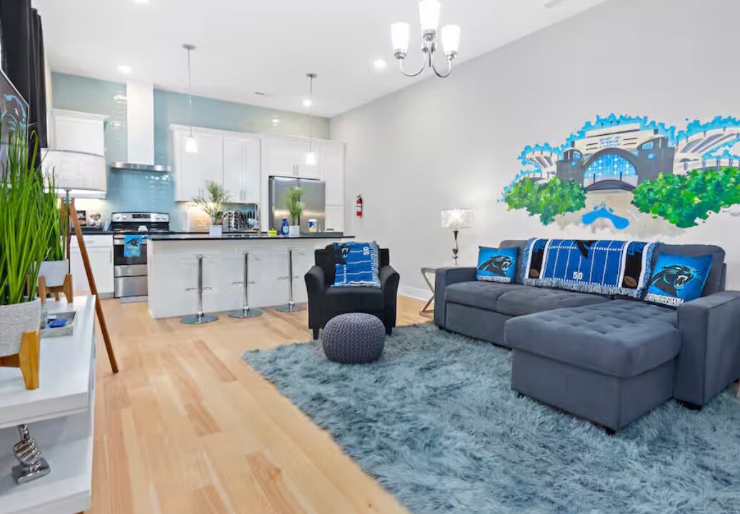 Photo of Livingroom in Third Ward