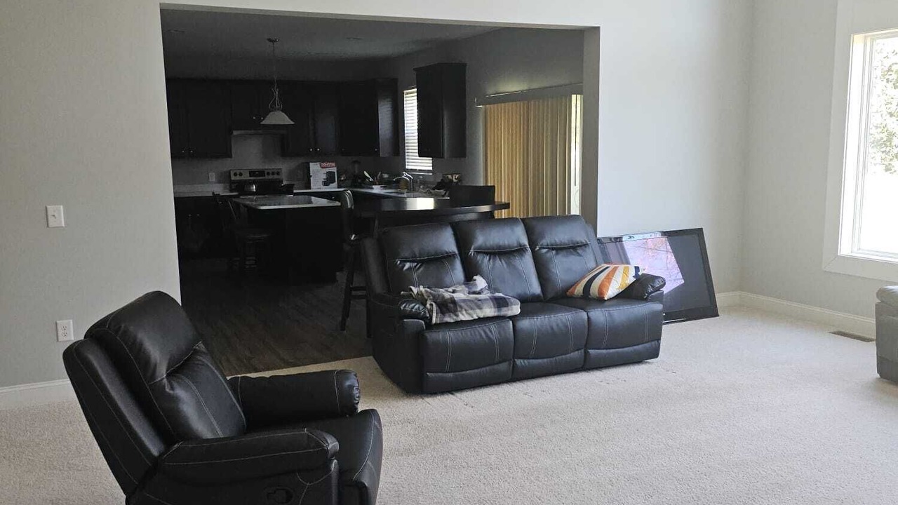 Photo of Livingroom in Northwest Raleigh