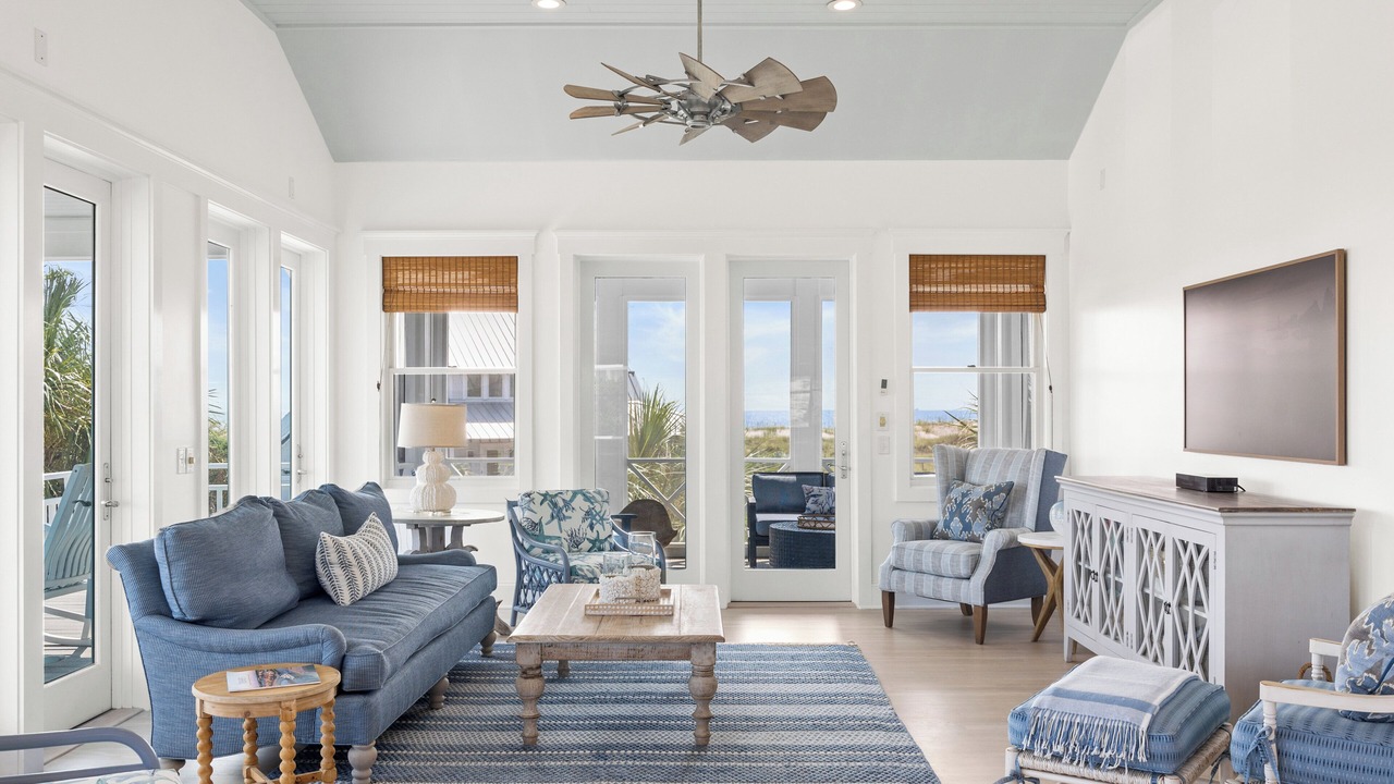 Photo of Livingroom in Bald Head Island