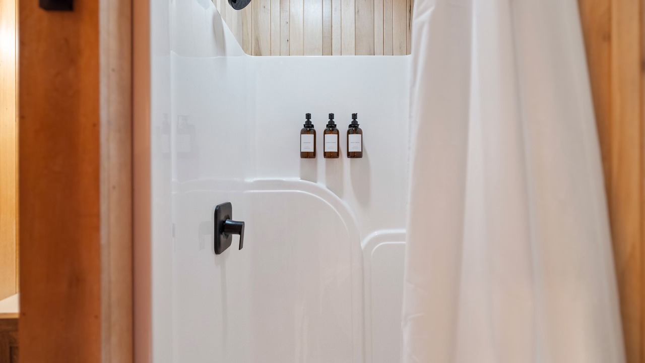 Photo of Bathroom in Linville Falls