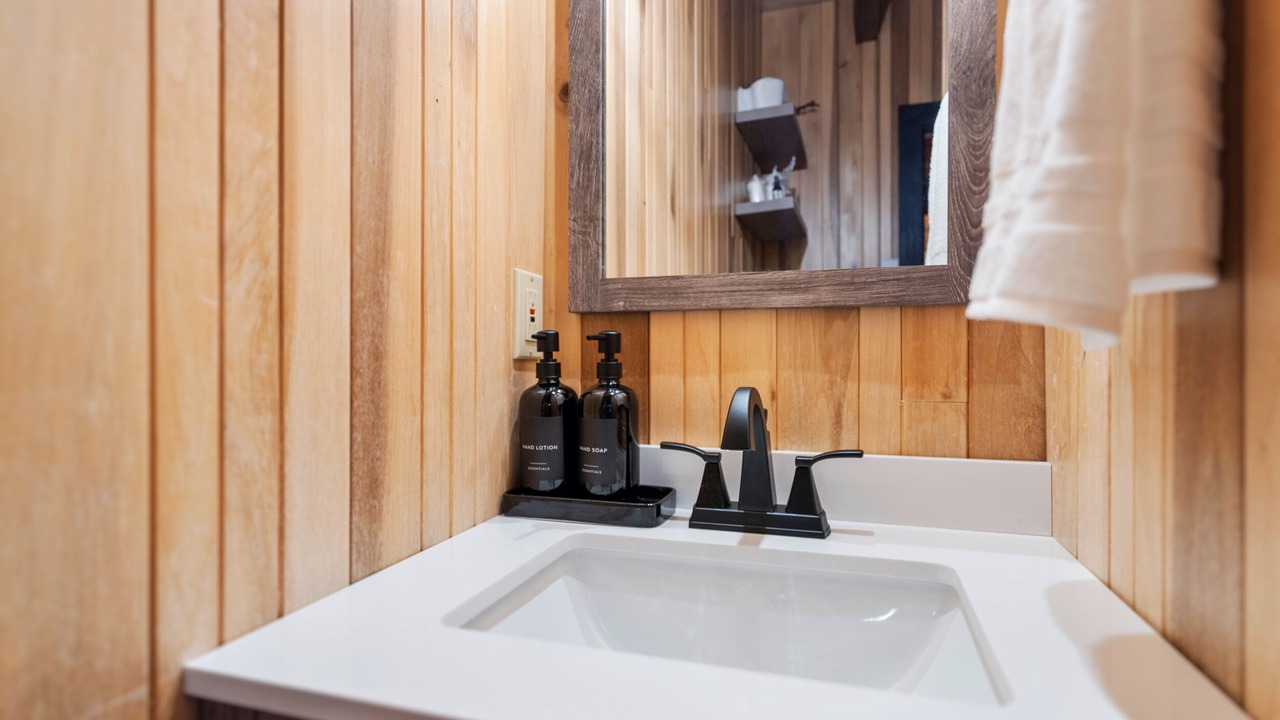 Photo of Bathroom in Linville Falls