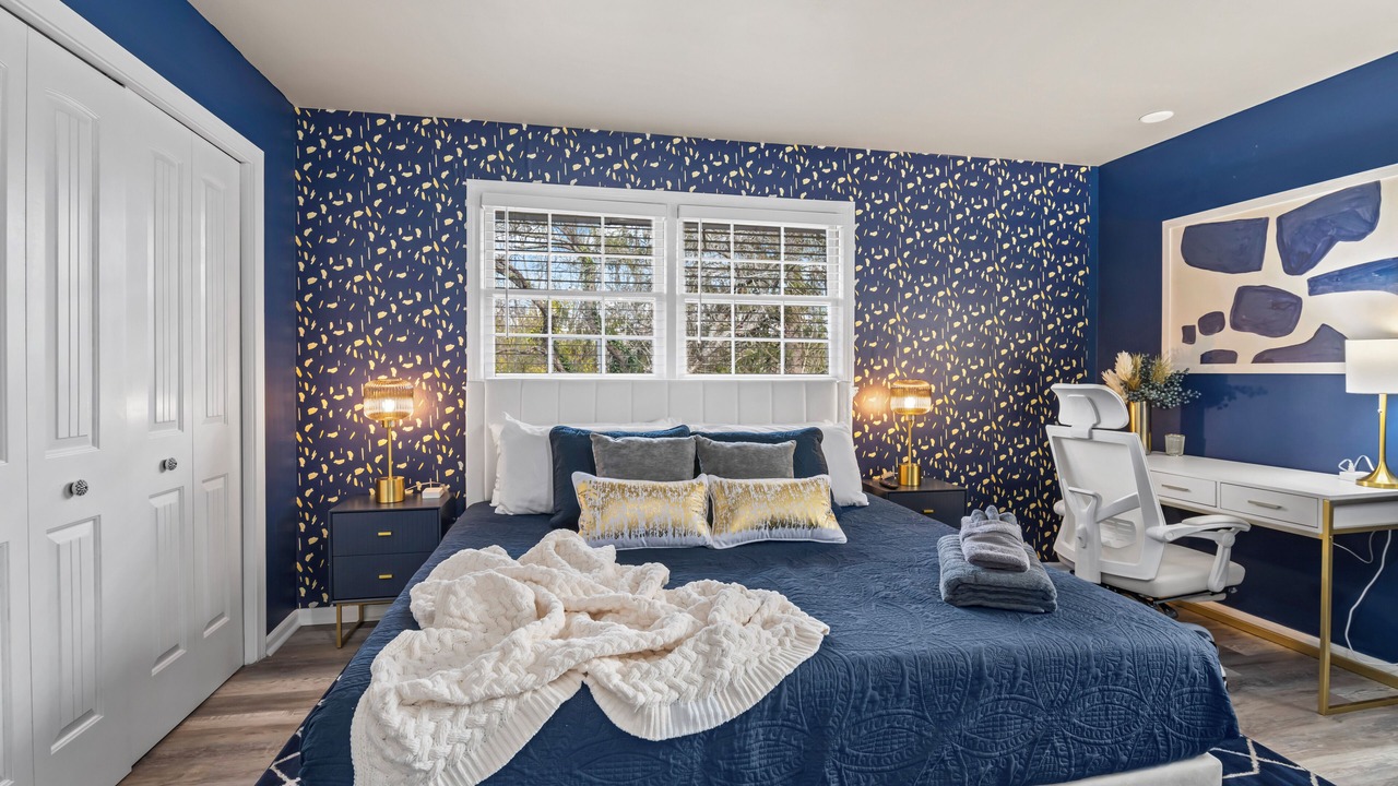 Photo of Bedroom in Hendersonville
